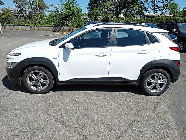 Hyundai KONA 1.0 T-GDI 48V 120cv Xtech+