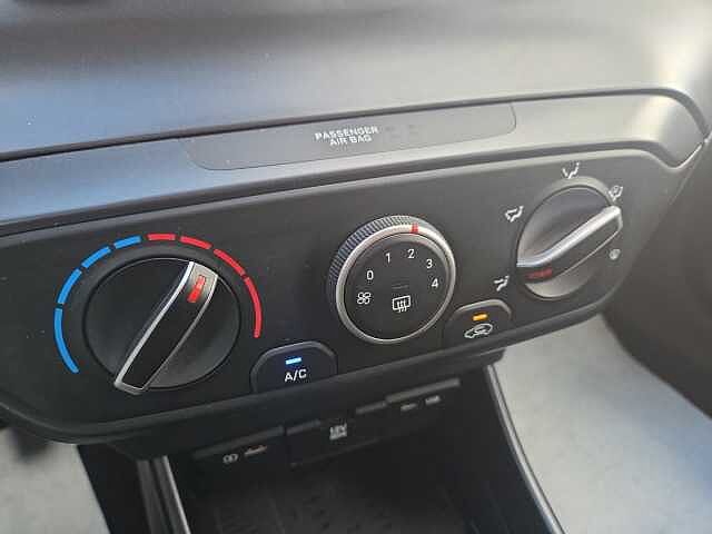 Hyundai BAYON 1.2 MPI 84cv Exclusive- SOLO KM. 40.072