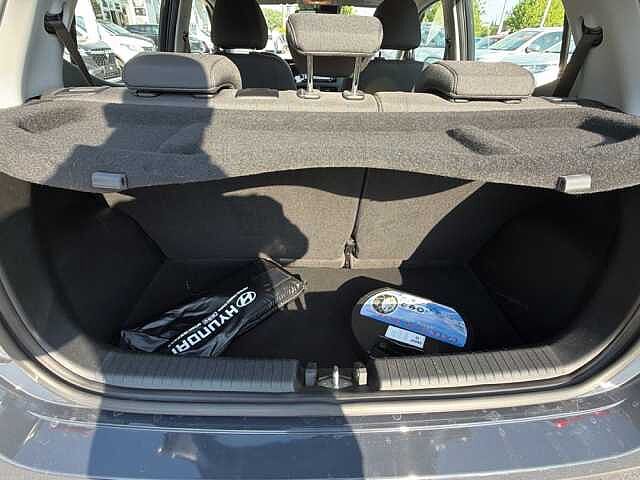 Hyundai i10 1.0 MPI Tech- Connect Pack