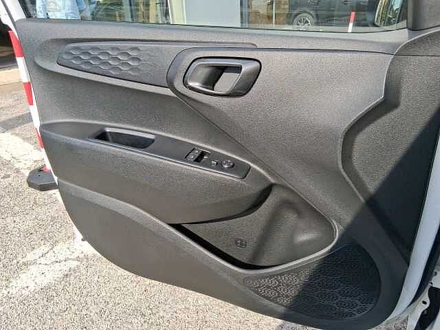 Hyundai i10 1.0 MPI Tech Connect Pack