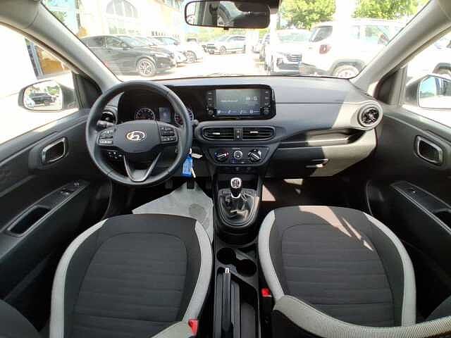 Hyundai i10 1.0 MPI Tech Connect Pack