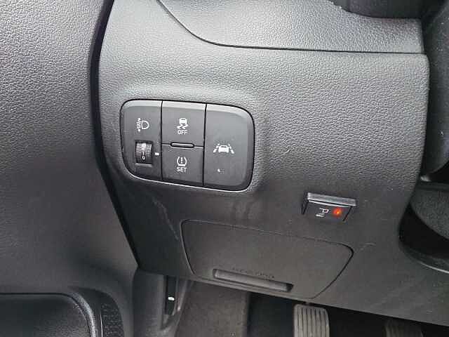 Hyundai i10 1.0 MPI Tech Connect Pack