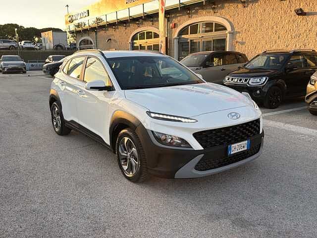 Hyundai KONA I 2021 1.6 GDi HEV 141cv XTech 2WD DCT Bianco