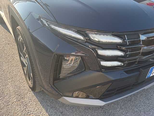 Hyundai TUCSON 1.6 CRDi MHEV 2wd 136cv Business DCT-NEW MODEL-IVA ESPOSTA