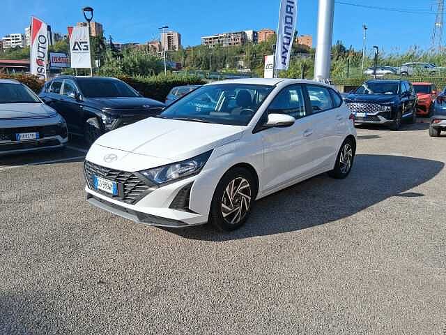 Hyundai i20 1.2 mpi Connectline 84cv mt