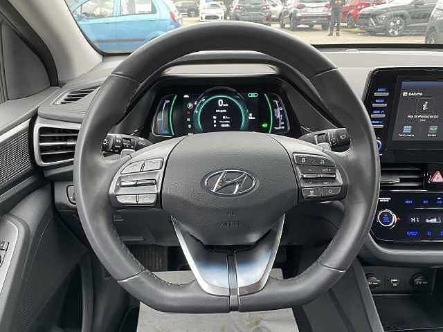 Hyundai IONIQ 1.6 Hybrid DCT Tech