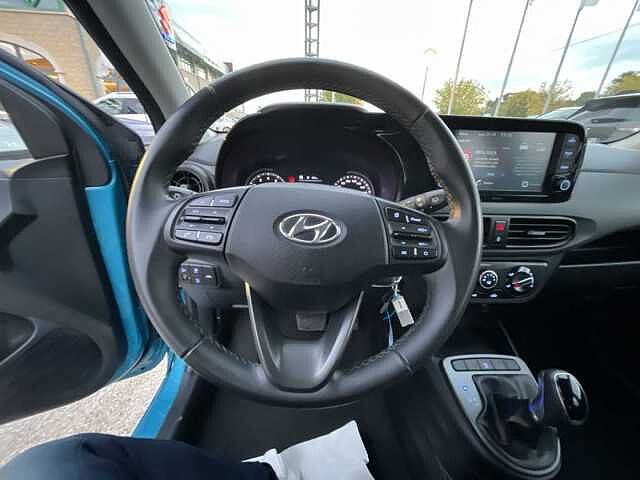 Hyundai i10 1.0 MPI AT Tech