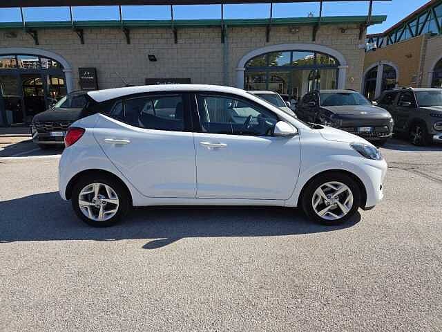 Hyundai i10 1.0 MPI Tech
