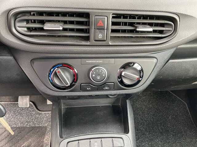 Hyundai i10 1.0 MPI Tech