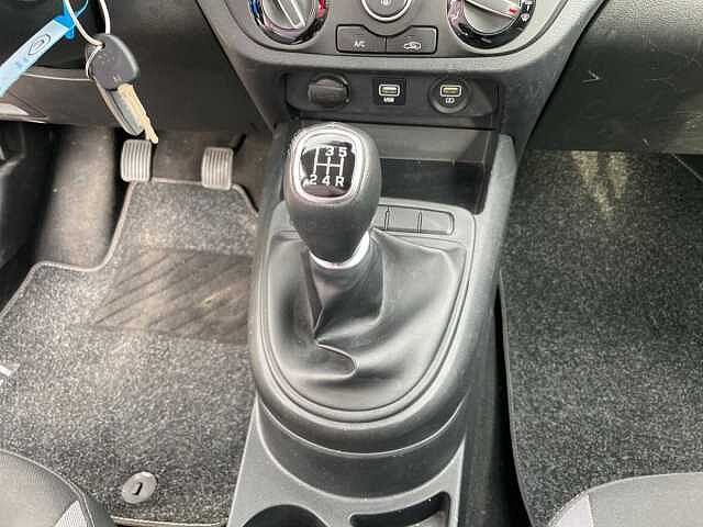 Hyundai i10 1.0 MPI Tech
