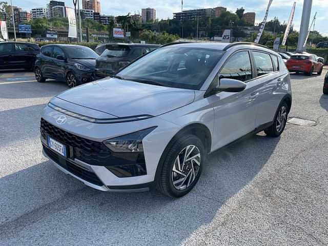 Hyundai BAYON 1.2 MPI MT XLine- solo km. 2.100