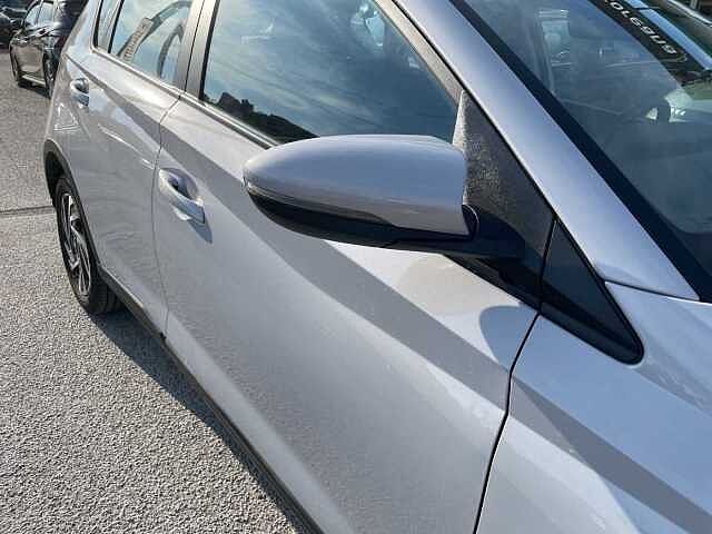 Hyundai BAYON 1.2 MPI MT XLine- solo km. 2.100