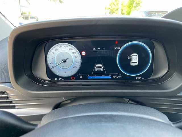 Hyundai BAYON 1.2 MPI MT XLine- solo km. 2.100