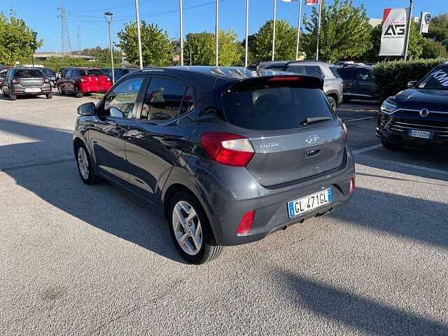 Hyundai i10 1.0 MPI Tech