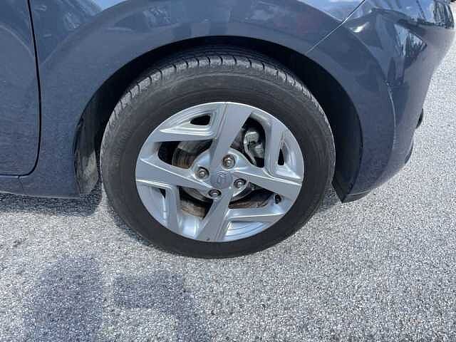 Hyundai i10 1.0 MPI Tech