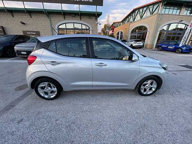 Hyundai i10 1.0 MPI Tech