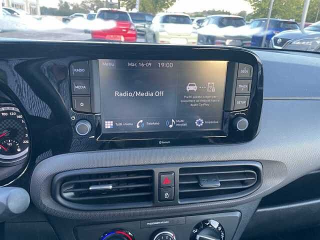 Hyundai i10 1.0 MPI Tech