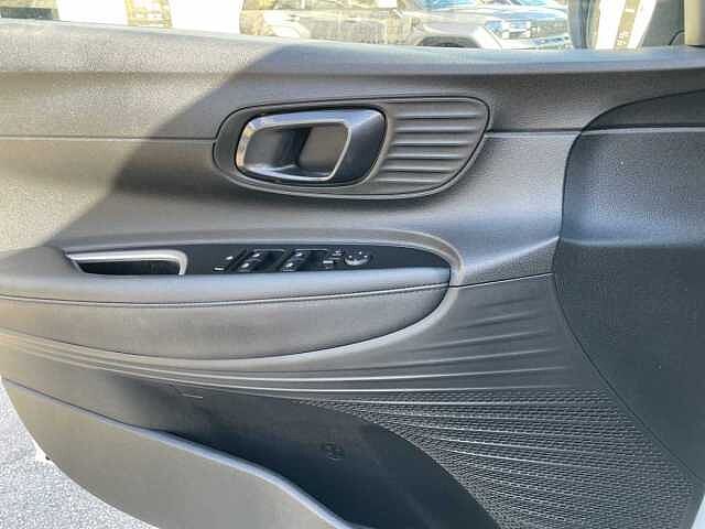 Hyundai BAYON 1.0 T-GDI Hybrid 48V DCT XClass