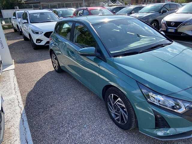 Hyundai i20 1.2 MPI MT Connectline