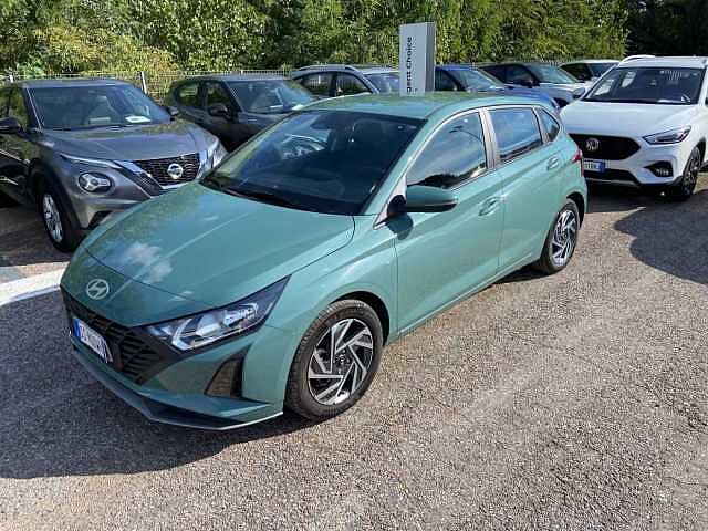 Hyundai i20 1.2 MPI MT Connectline