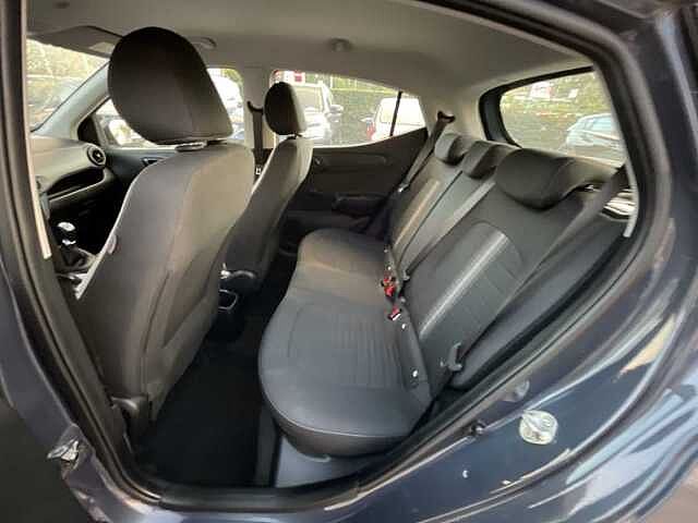 Hyundai i10 1.0 MPI Tech