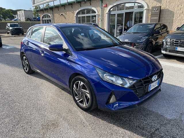 Hyundai i20 1.2 MPI MT Connectline