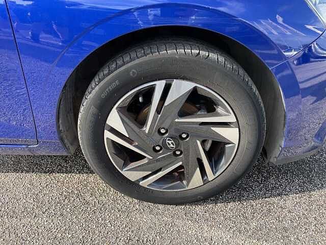 Hyundai i20 1.2 MPI MT Connectline