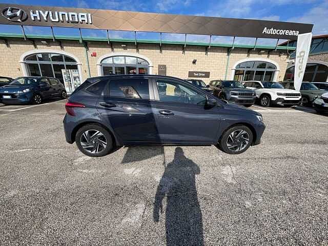 Hyundai i20 1.2 MPI MT Connectline
