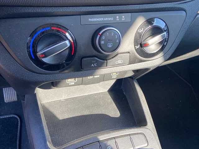 Hyundai i10 1.0 GPL Econext Connectline