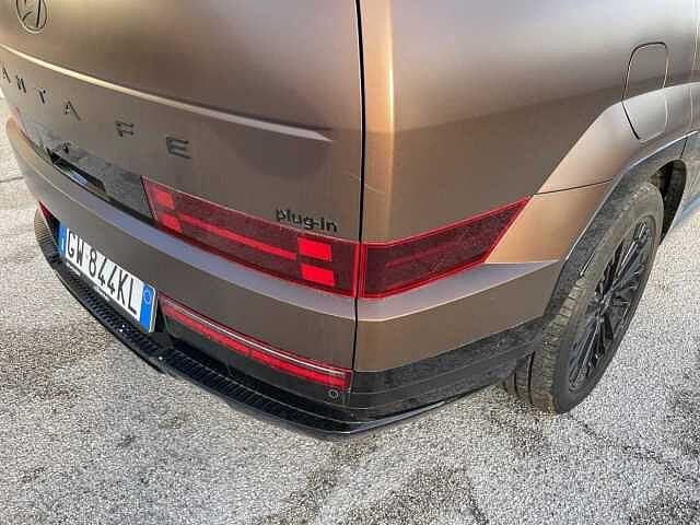 Hyundai SANTA FE 1.6 T-GDI PHEV 4WD AT 7 posti XCLASS