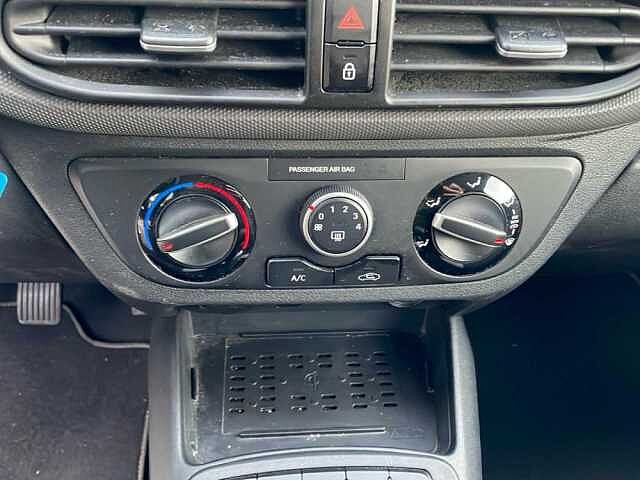 Hyundai i10 1.0 MPI Tech Connect Pack