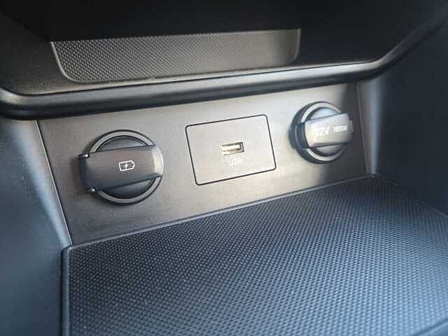 Hyundai KONA 1.6 CRDi 48V136cv Xtech