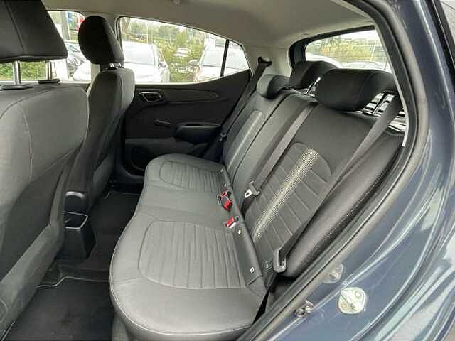 Hyundai i10 1.0 MPI Tech Connect Pack