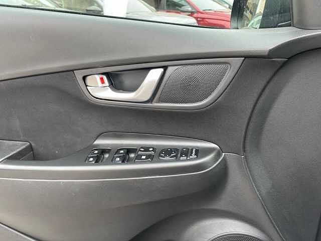 Hyundai KONA KONA1.6 HEV X-LINE DCT