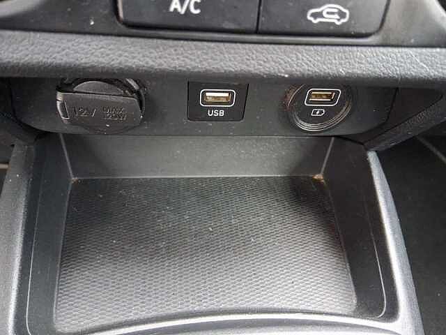 Hyundai i10 1.0 MPI Tech Connect Pack