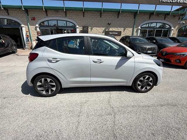 Hyundai i10 1.0 MPI Connectline-NAVI PACK- KM. 18.788