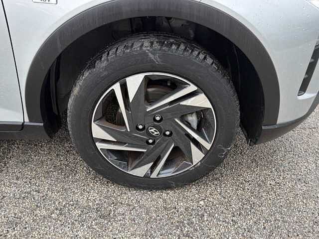 Hyundai BAYON 1.0 T-GDI 48V 100cv Xline-LED PACK