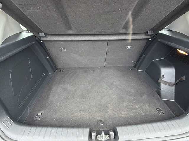 Hyundai BAYON 1.0 T-GDI 48V 100cv Xline-LED PACK