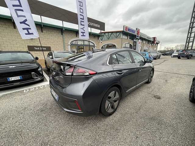 Hyundai IONIQ 1.6 Hybrid DCT Tech