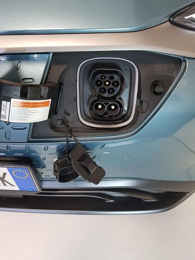 Hyundai KONA EV 64 kWh Exellence+ 11kw/h PARMA 0521944230