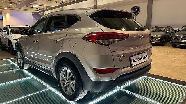 Hyundai TUCSON 1.7 CRDi Sound Edition