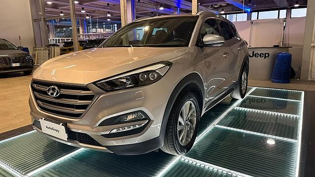 Hyundai TUCSON 1.7 CRDi Sound Edition