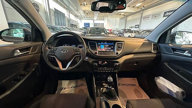 Hyundai TUCSON 1.7 CRDi XPossible 'neo patentati'