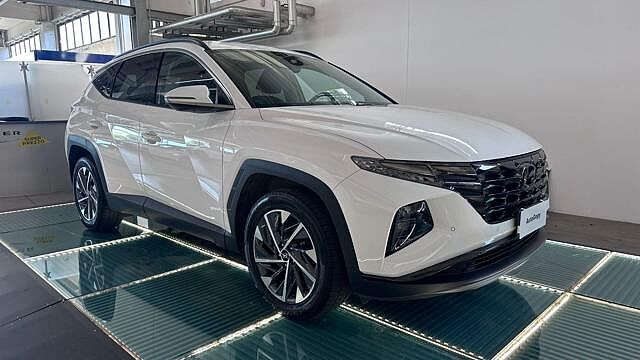 Hyundai TUCSON 1.6 CRDI 48V XLine
