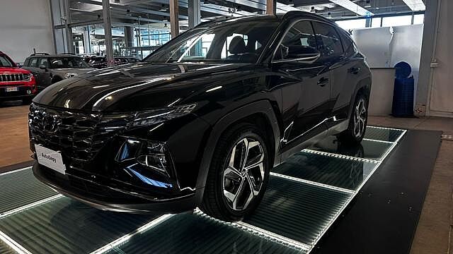 Hyundai TUCSON 1.6 HEV aut. XTech'cerchi 19'