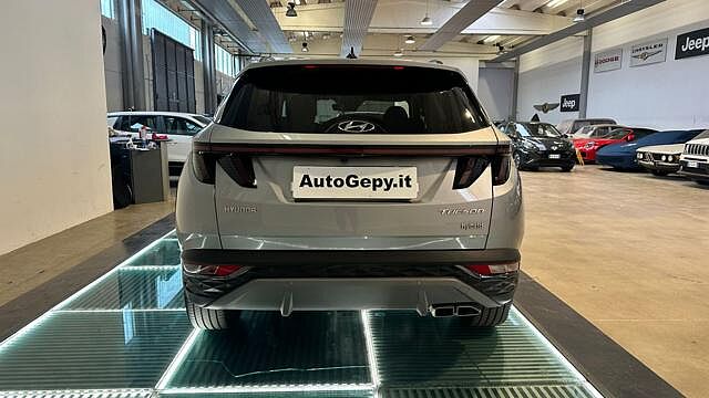 Hyundai TUCSON 1.6 HEV aut. Exellence