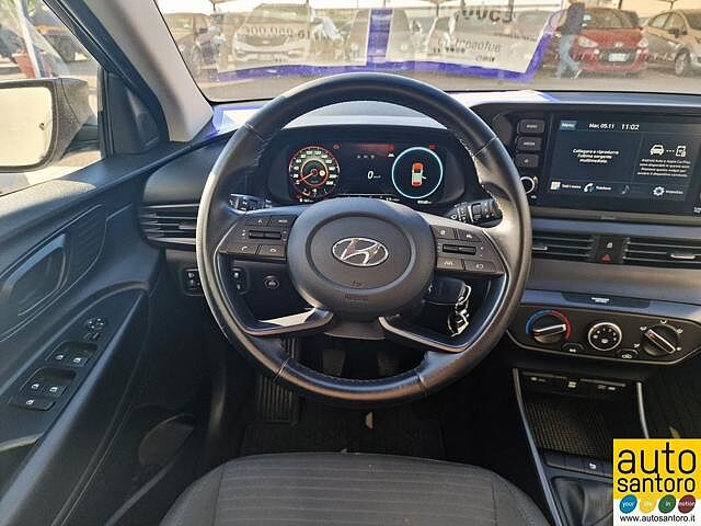 Hyundai i20 1.2 MPI MT GPL Connectline