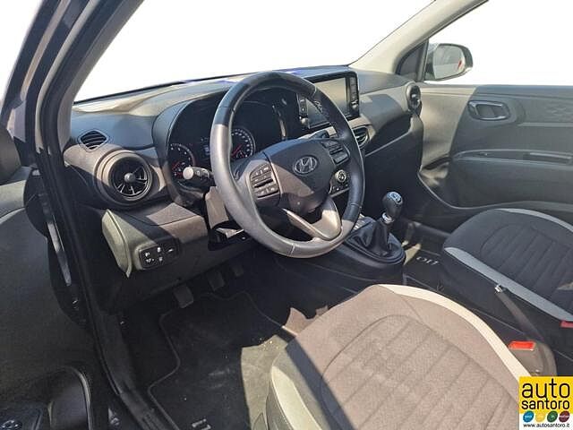 Hyundai i10 1.0 MPI Tech