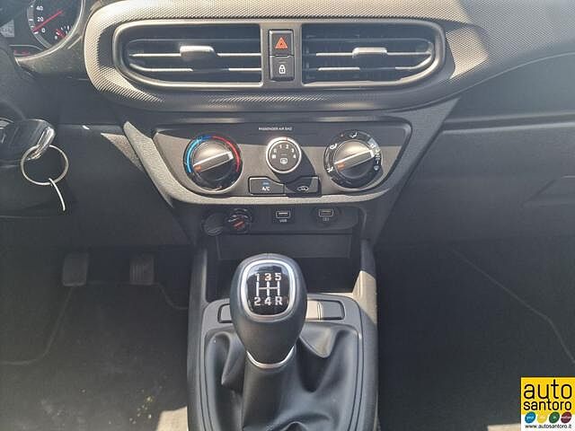 Hyundai i10 1.0 MPI Tech