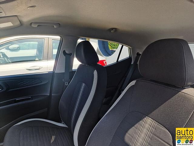 Hyundai i10 1.0 MPI Tech